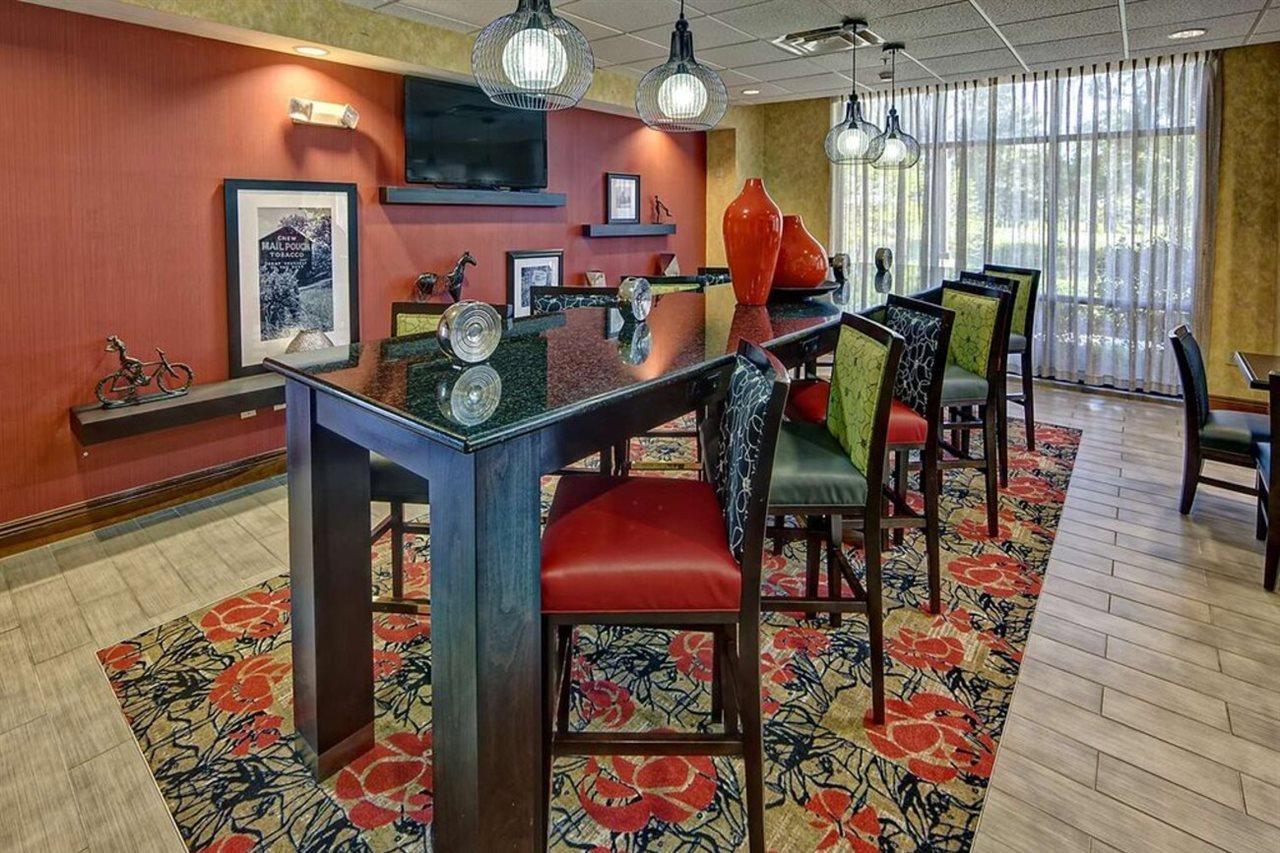 Quality Inn & Suites Quincy - Downtown Экстерьер фото