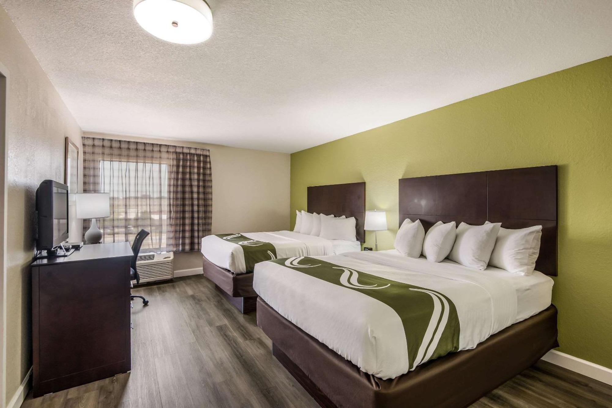 Quality Inn & Suites Quincy - Downtown Экстерьер фото