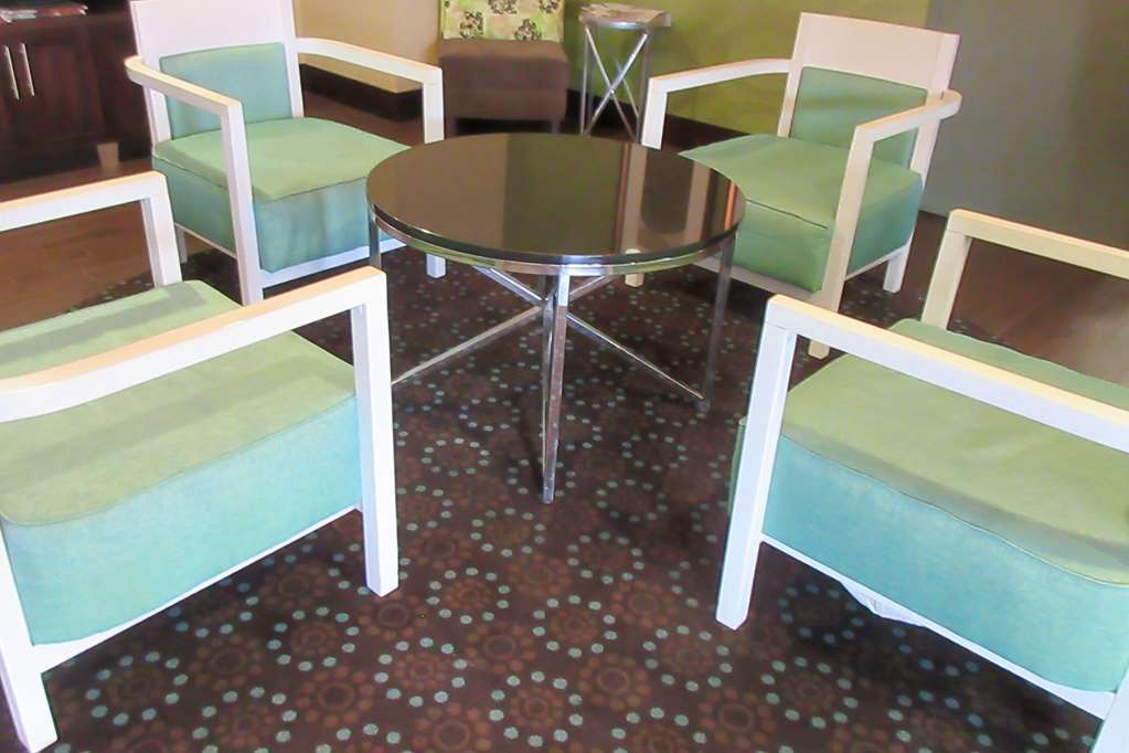 Quality Inn & Suites Quincy - Downtown Интерьер фото